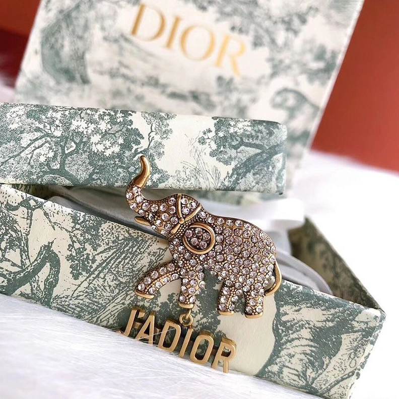 Affordable 6228 J'Adior Brooch with Elephant Silver Crystals Gold