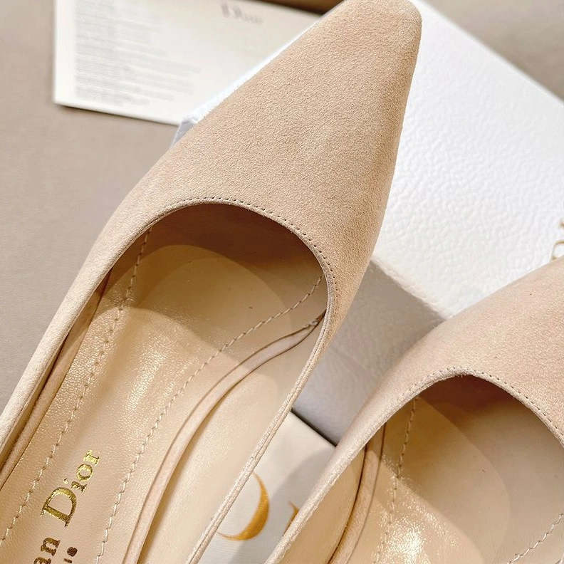 Affordable 9512 Dior D-Fame Pumps Women Suede Apricot