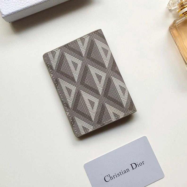 AllSeason 4722 Dior Bi-Fold Card Holder CD Diamond Motif Calfskin Grey