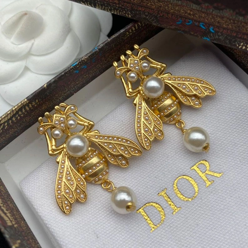 Comfortable 1226 Dior Bee Earrings In Metal and White Resin Pearls Gold