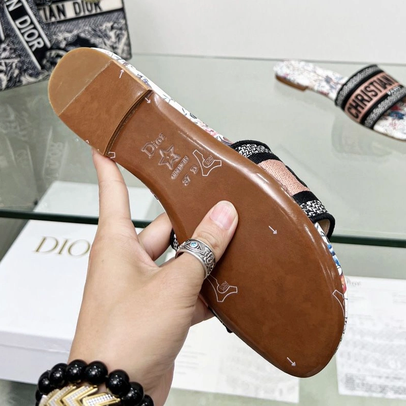 Comfortable 6848 Christian Dior Dway Slides Women Jardin d'Hiver Motif Canvas White