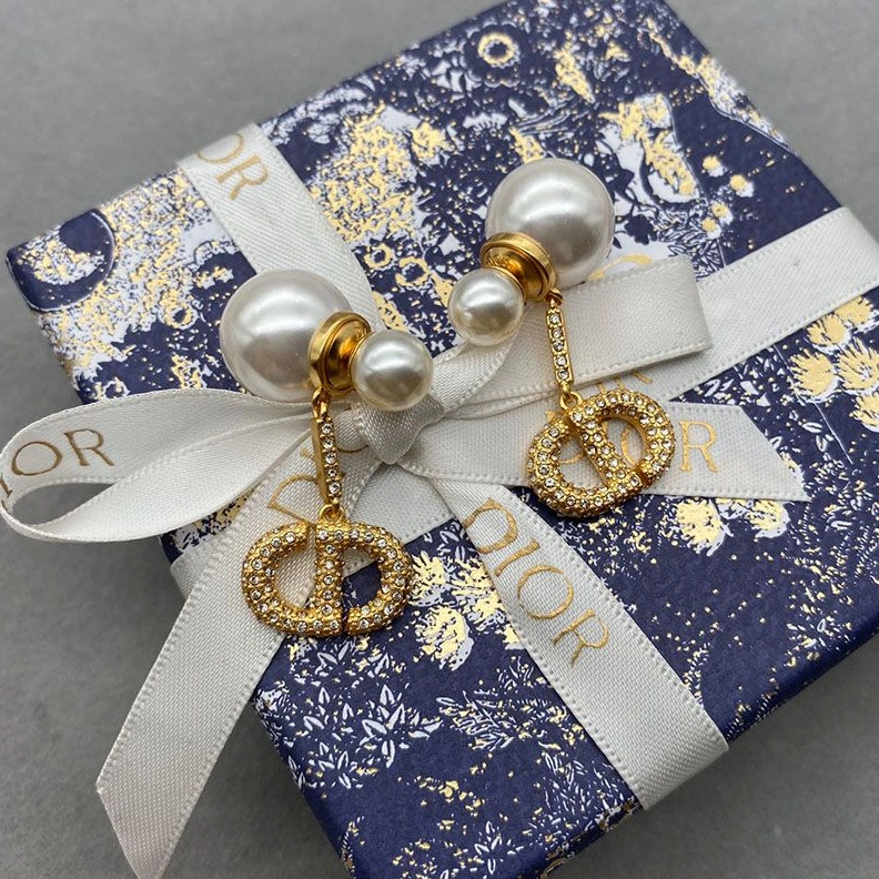 DailyWear 3097 Dior Tribales Earrings, White Resin Pearls and Silver Crystals Gold