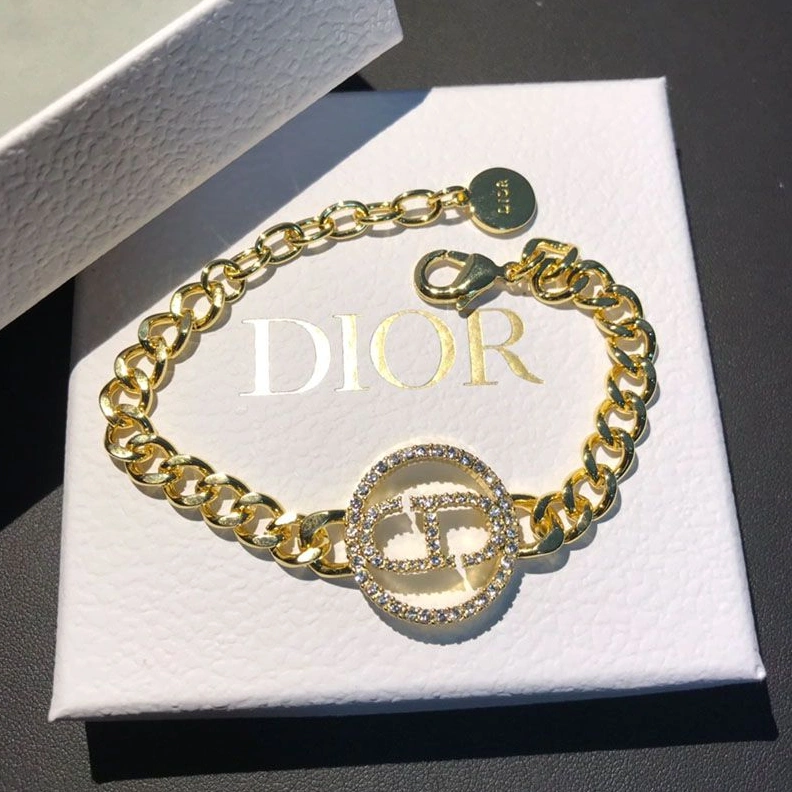 Dior 30 Montaigne Bracelet Metal And Silver Crystals Gold DailyWear 4761