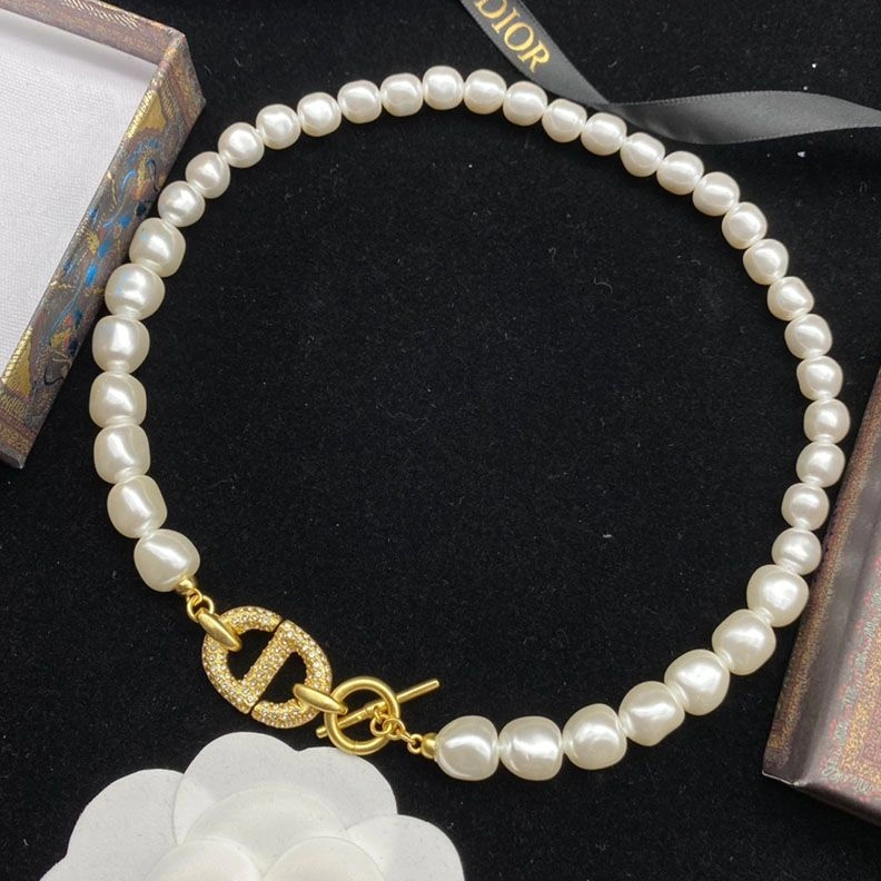 Dior 30 Montaigne Choker Metal, White Resin Pearls And White Crystals Gold SmartChoice 3264