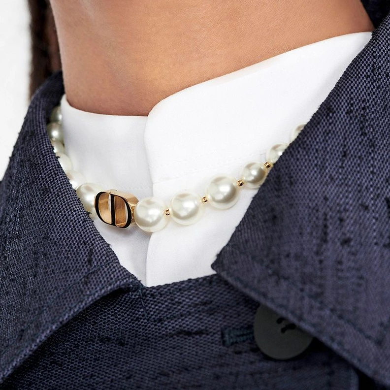 Dior 30 Montaigne Choker Metal and White Resin Pearls Gold DailyWear 5286