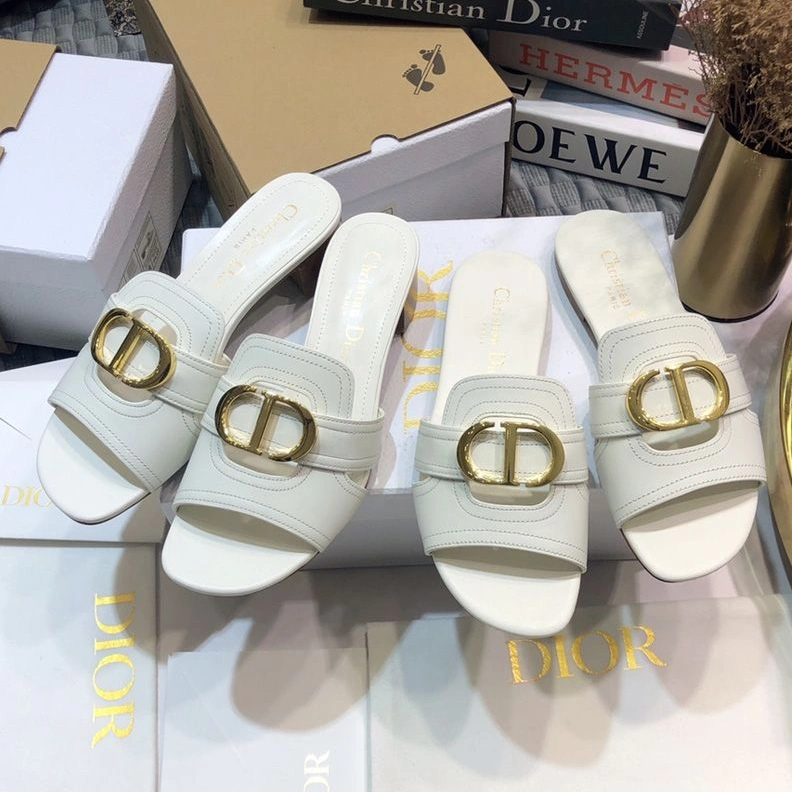 Dior 30 Montaigne Slides Women Calfskin White WellDesigned 5499