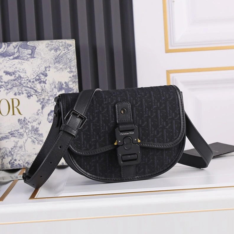 Dior Gallop Messenger Oblique Motif Canvas Black Fashionable 1760