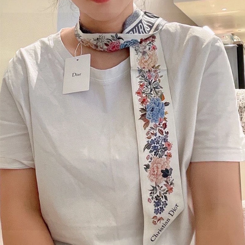 Dior Mitzah Twill In Jardin d'Hiver Motif Silk White Comfortable 8620