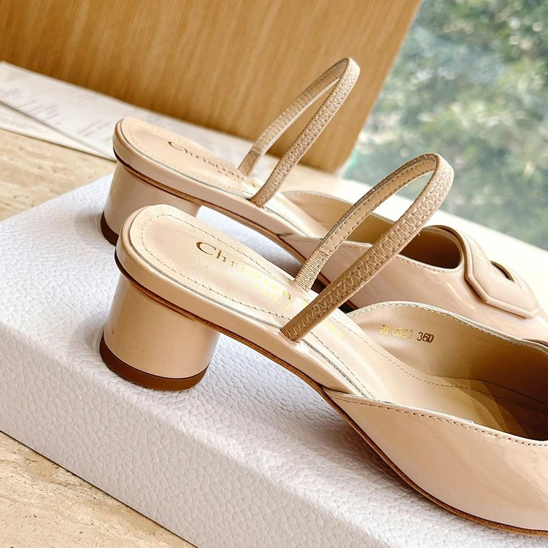Fashionable 240 Dior Day Slingback Pumps Women Patent Calfskin Khaki