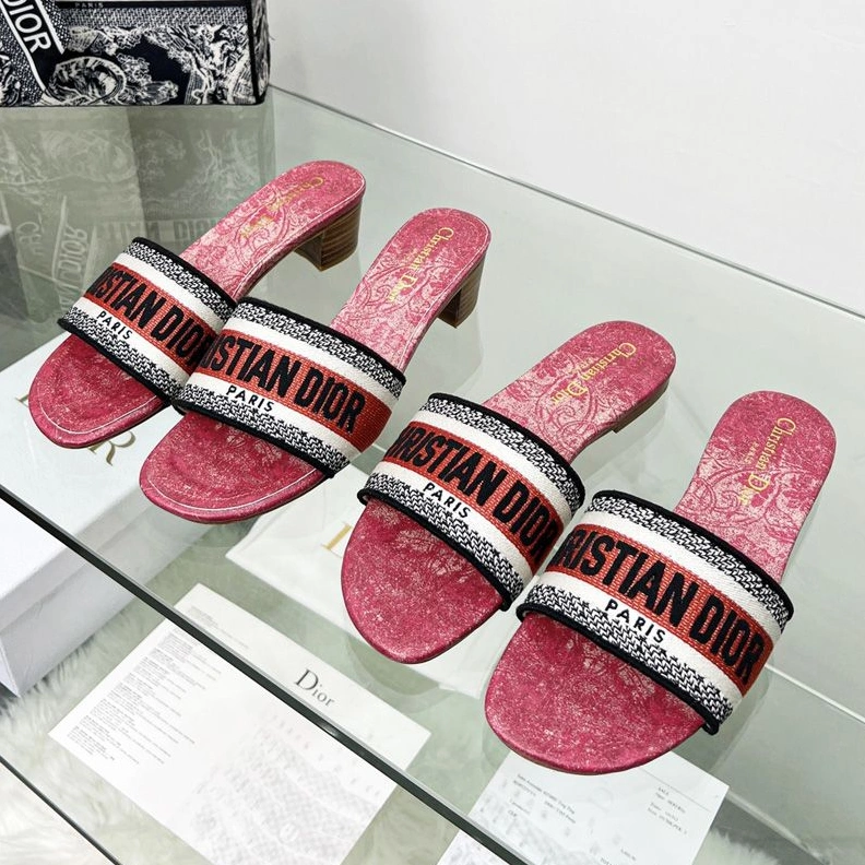 Fashionable 4090 Christian Dior Dway Slides Women Brocart Motif Canvas Red