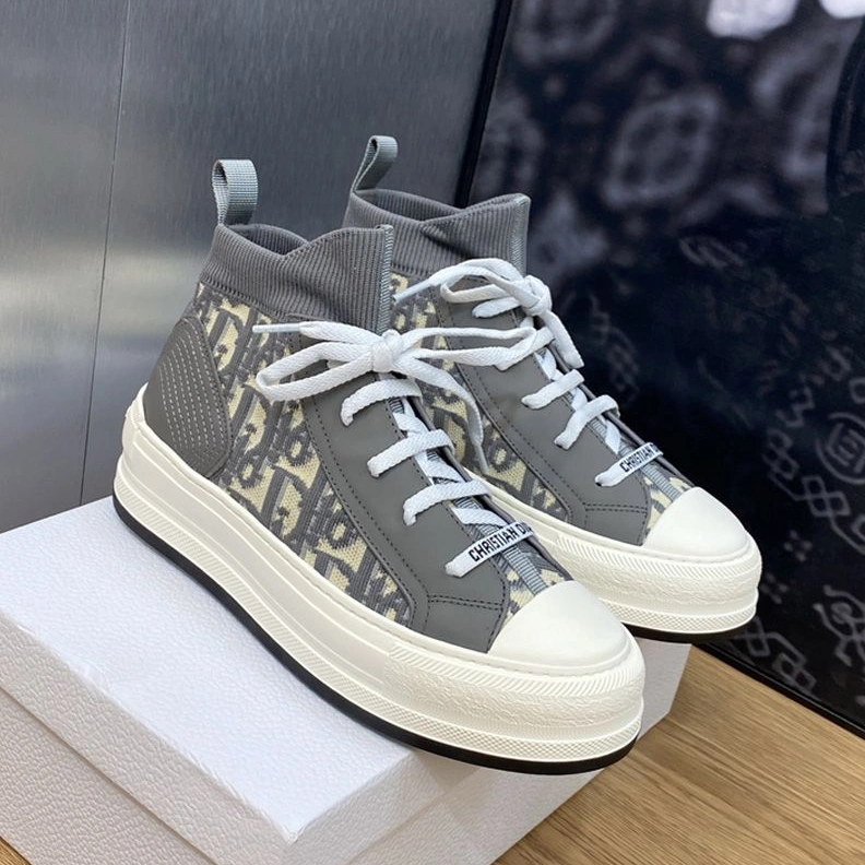 Fashionable 5976 Walk'n'Dior Platform Sneakers Unisex Oblique Motif Technical Mesh and Calfskin Grey