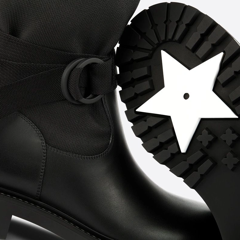 Fashionable 7605 Christian Dior D-Major Boots Women Technical Fabric and Calfskin Black White