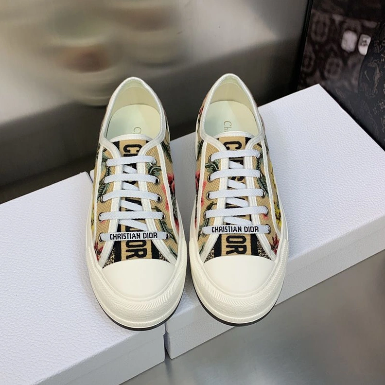 GoodFit 3262 Walk'n'Dior Platform Sneakers Unisex Petites Fleurs Motif Canvas White