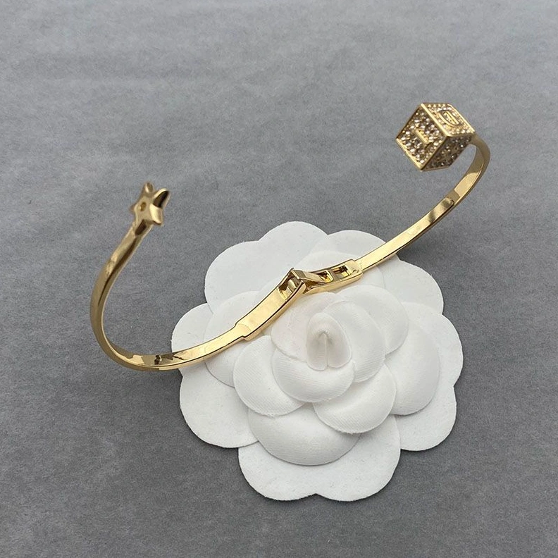 HighQuality 7795 Diorevolution Cuff Bracelet with White Crystals Gold