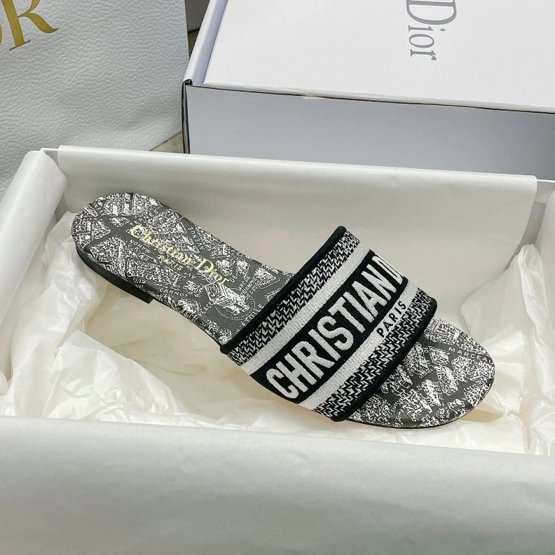 HighQuality 907 Christian Dior Dway Slides Women Plan de Paris Motif Canvas Black