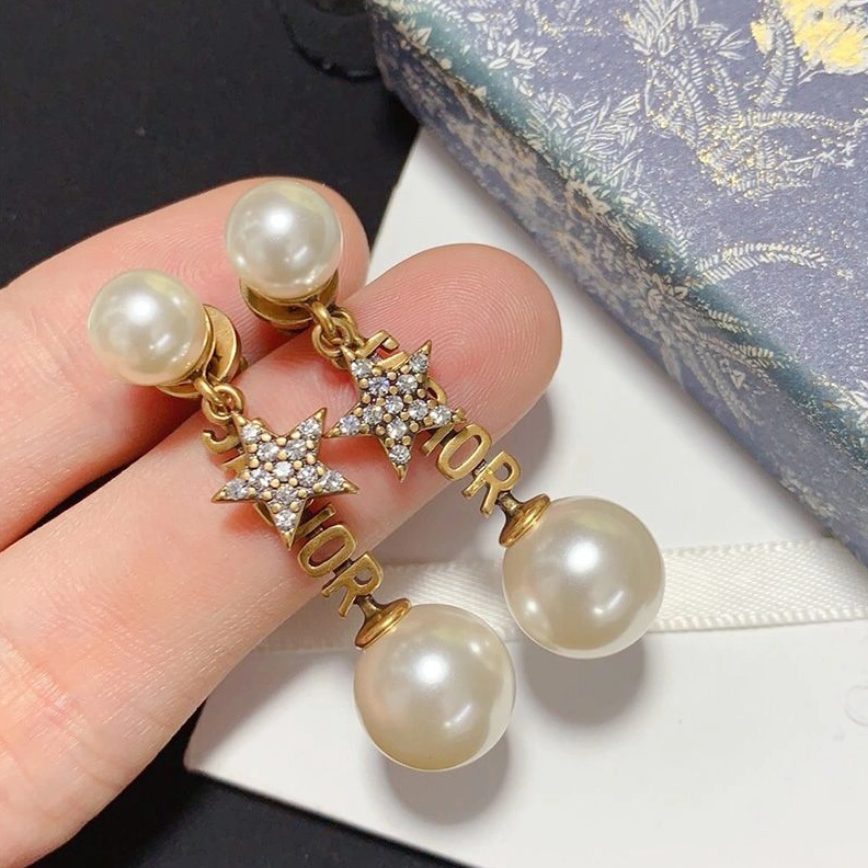 J'Adior Earrings Antique Metal, White Resin Pearls And White Crystals Gold Trendy 5801