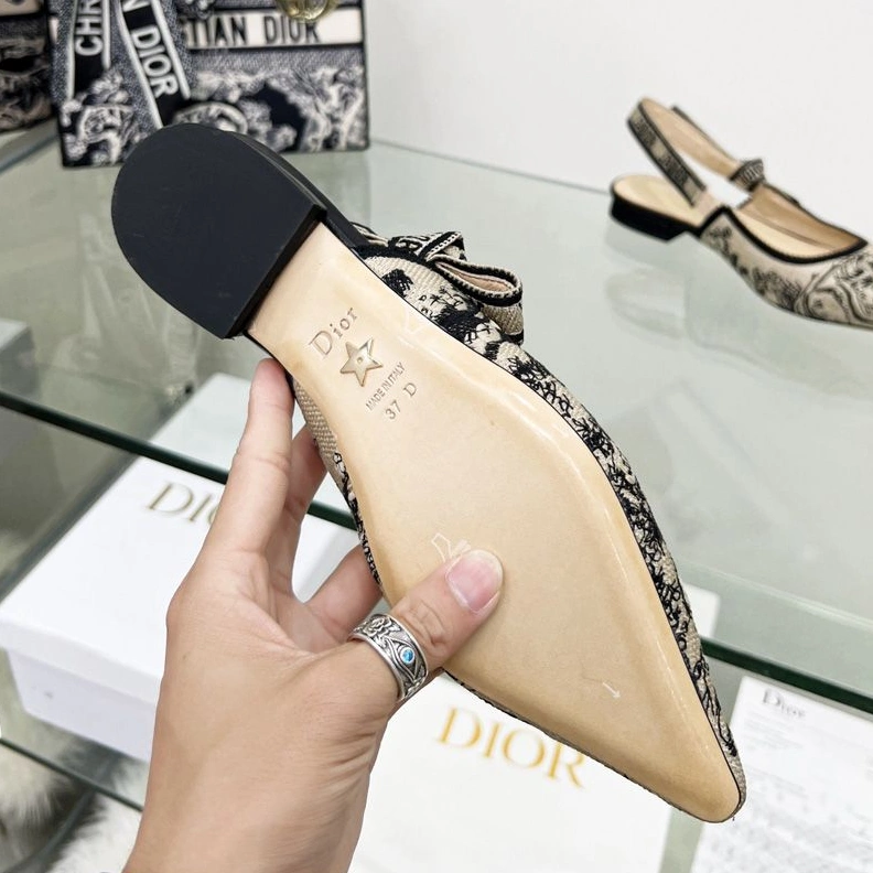 J'Adior Slingback Pumps Women Toile de Jouy Sauvage Motif Canvas Beige UrbanStyle 1887