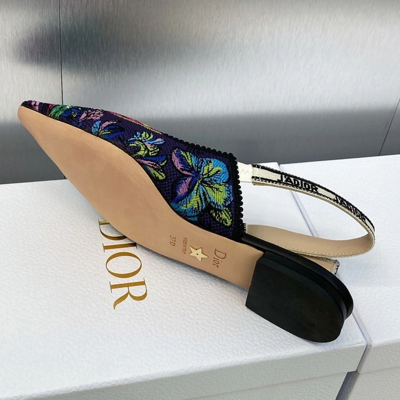 J'Adior Slingback Pumps Women Toile de Jouy Voyage Motif Canvas Multi Blue ModernLook 6590