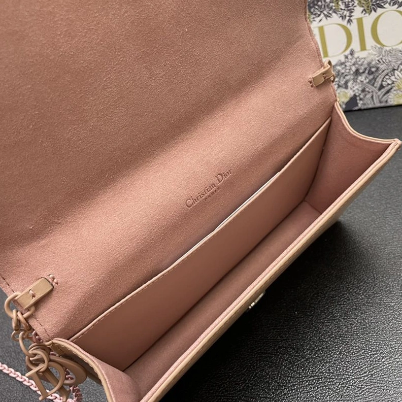 Lady Dior Pouch Ultramatte Cannage Lambskin with Diamond Motif Apricot NewStyle 4392