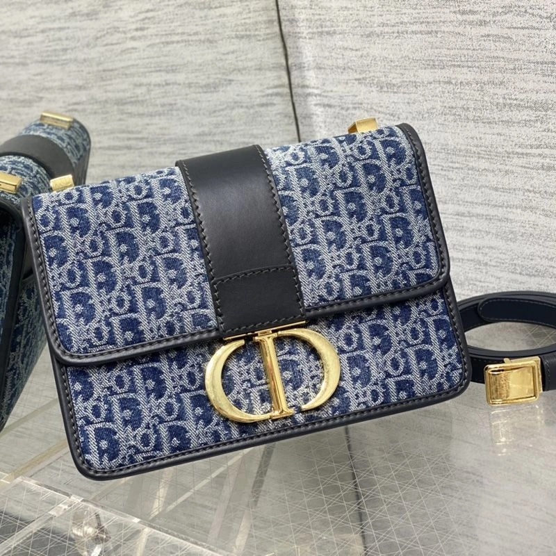 ModernLook 2672 Dior 30 Montaigne Bag In Oblique Motif Denim Blue