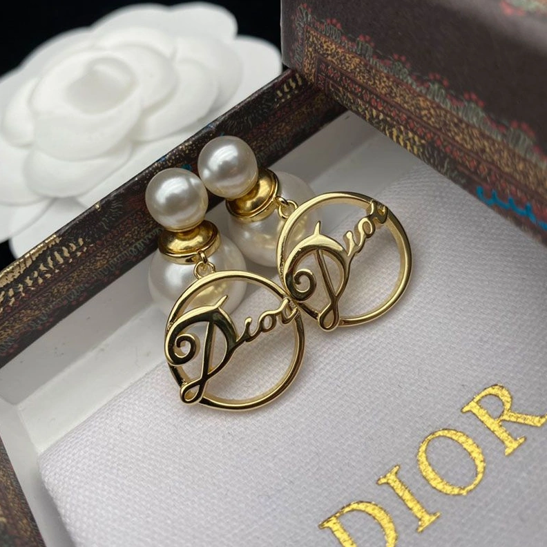 NewStyle 3660 Dior Tribales Earrings Gold-Finish Metal And White Resin Pearls Gold