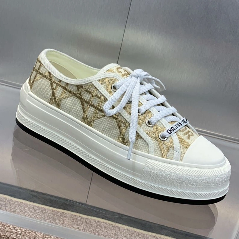 Popular 9044 Walk'n'Dior Platform Sneakers Unisex Macrocannage Motif Canvas Gold