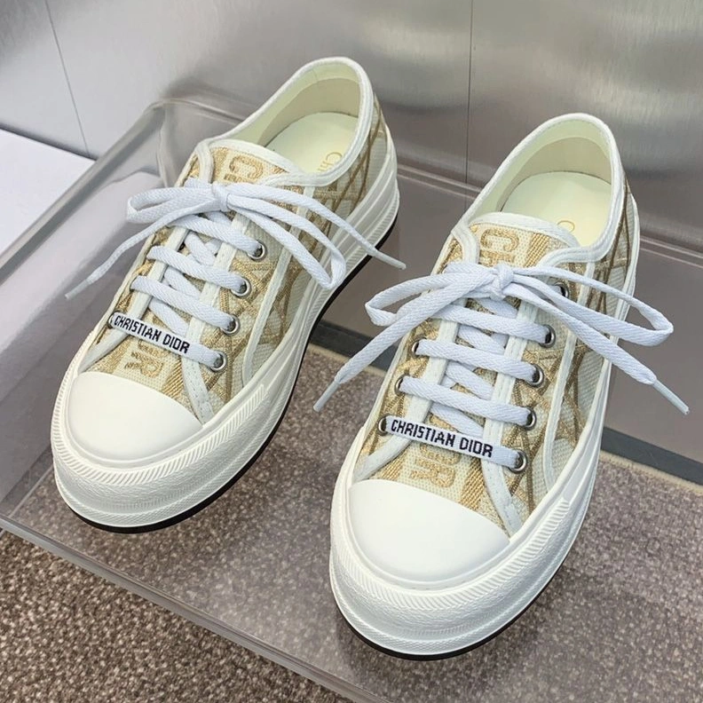 Popular 9044 Walk'n'Dior Platform Sneakers Unisex Macrocannage Motif Canvas Gold