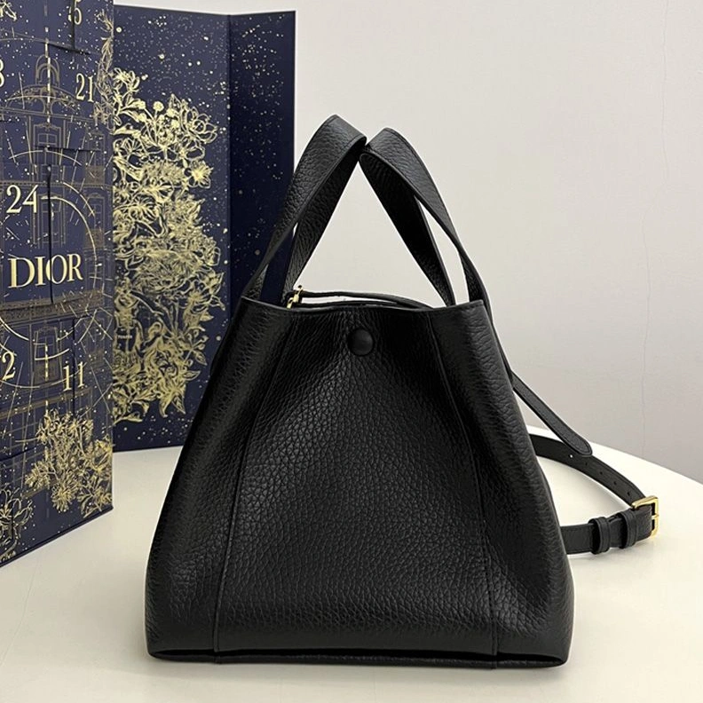 Small Dior Signature Bucket Bag In Grained Calfskin Black StreetReady 7094