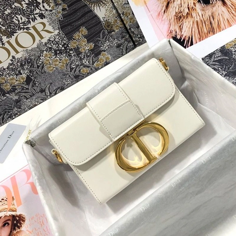 SmartChoice 441 Dior 30 Montaigne Box Bag In Calfskin White