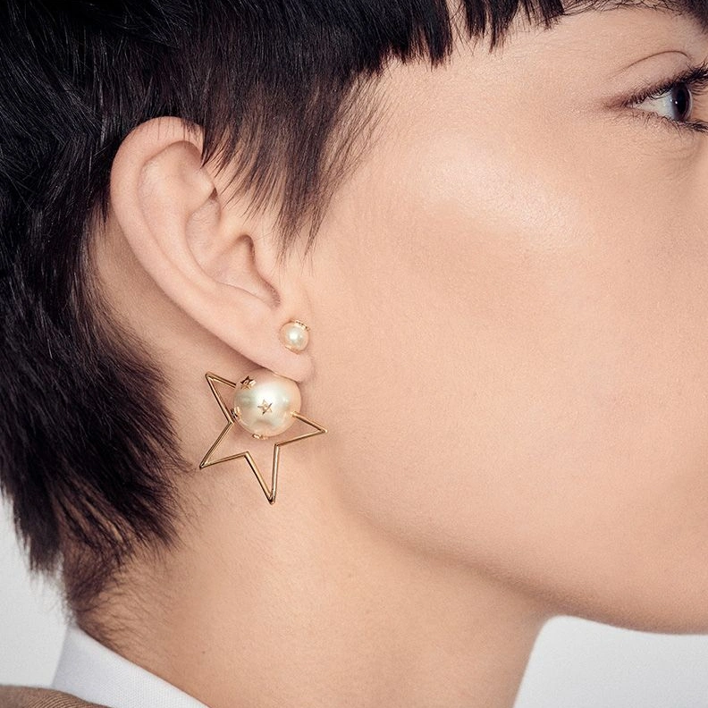 SportInspired 1976 Dior Tribales Earrings Metal and White Resin Pearls with a Star Gold