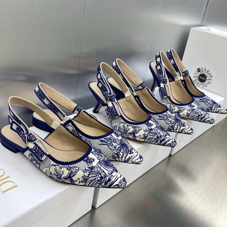 StreetReady 7960 J'Adior Slingback Pumps Women Toile de Jouy Voyage Motif Canvas Bright Blue