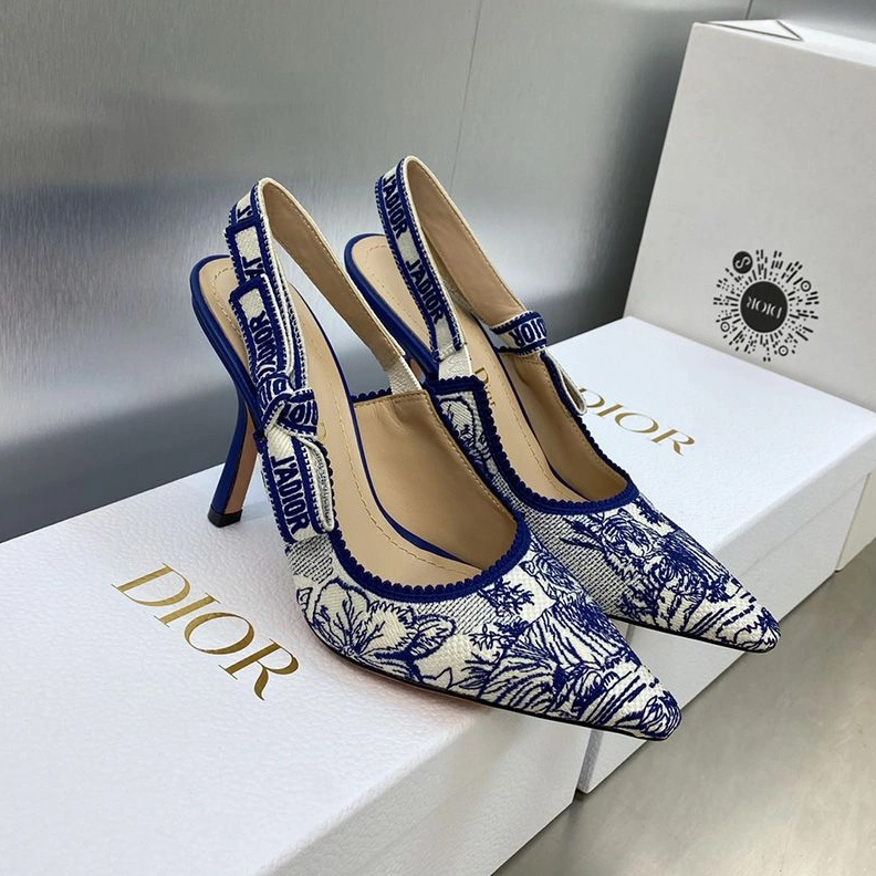 StreetReady 7960 J'Adior Slingback Pumps Women Toile de Jouy Voyage Motif Canvas Bright Blue