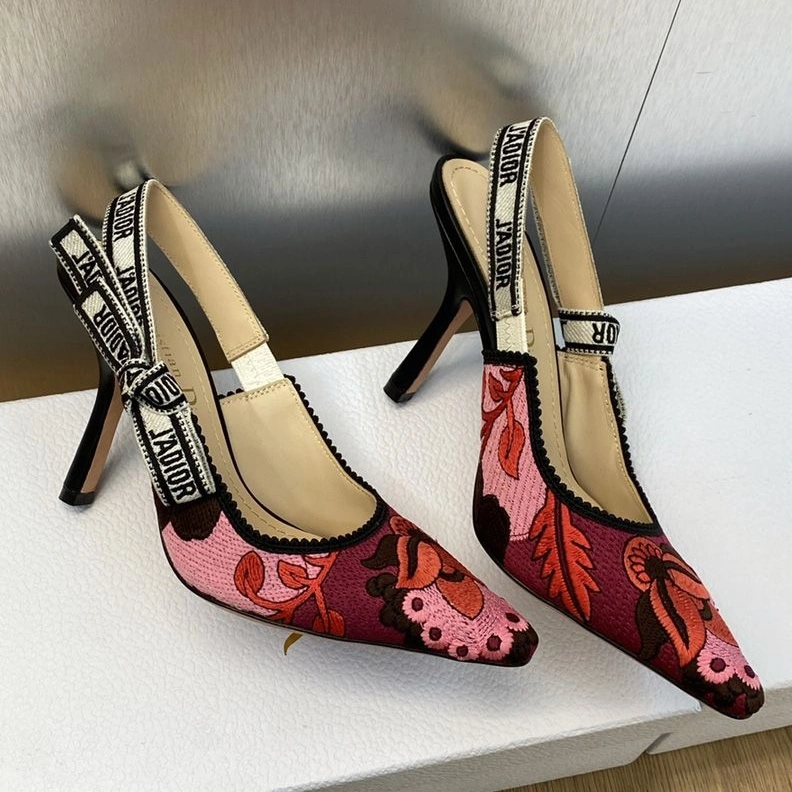 Trendy 1539 J'Adior Slingback Pumps Women Jardin Indien Motif Canvas Red