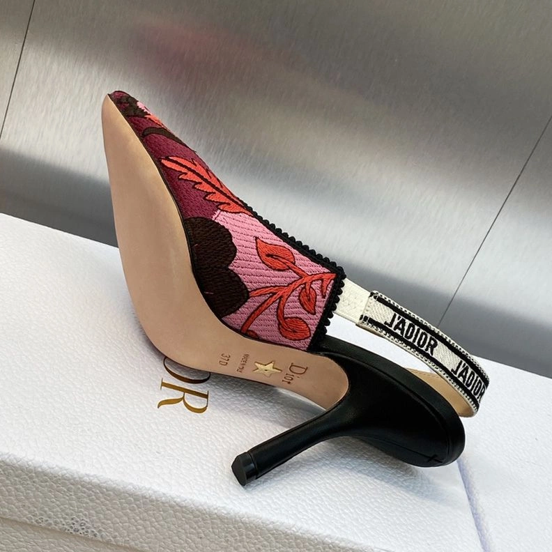 Trendy 1539 J'Adior Slingback Pumps Women Jardin Indien Motif Canvas Red