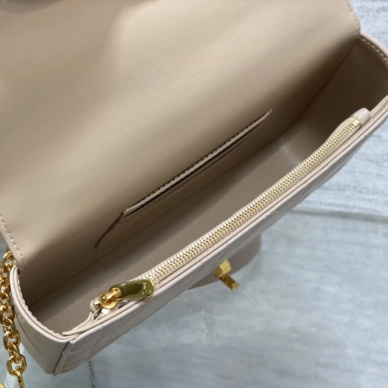 UrbanStyle 1439 Mini Dior Miss Daisy Bag In Macrocannage Lambskin Cherry