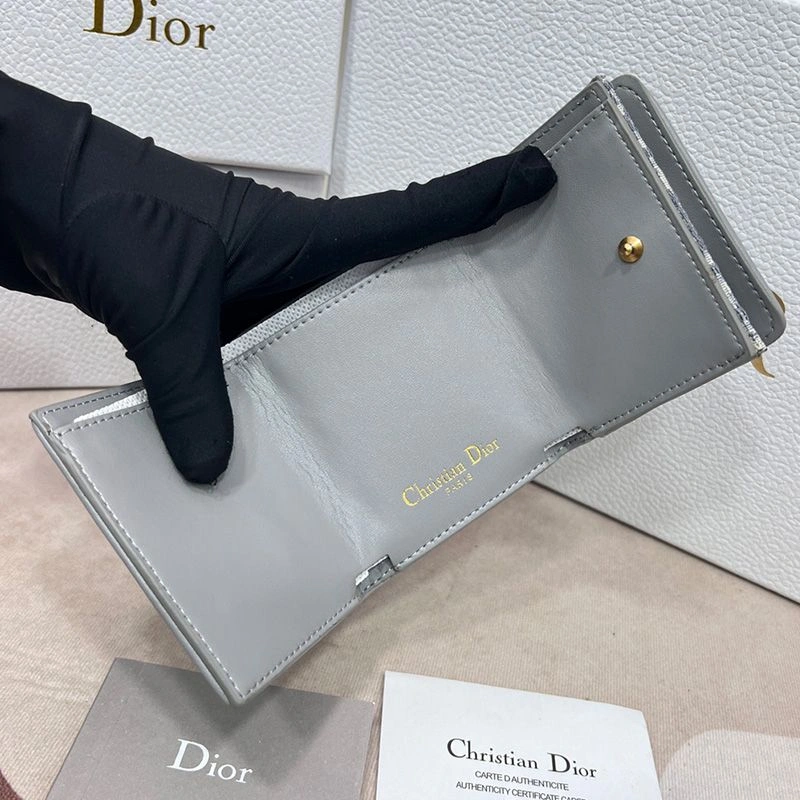 UrbanStyle 1459 Dior 30 Montaigne Wallet Oblique Motif Canvas White