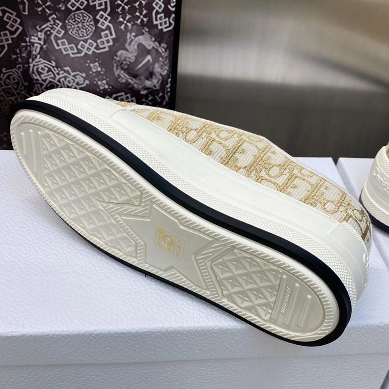 WellDesigned 1325 Walk'N'Dior Platform Sneakers Unisex Oblique Motif Canvas Gold