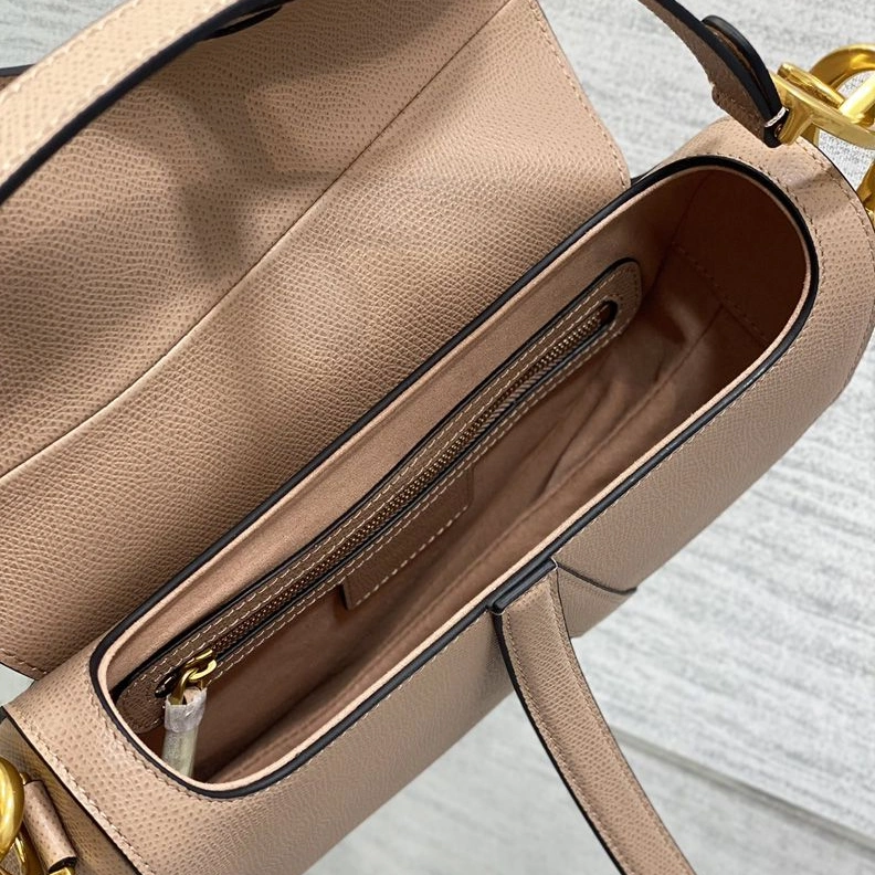 WellDesigned 4449 Dior Saddle Bag with Strap In Grained Calfskin Powder Pink