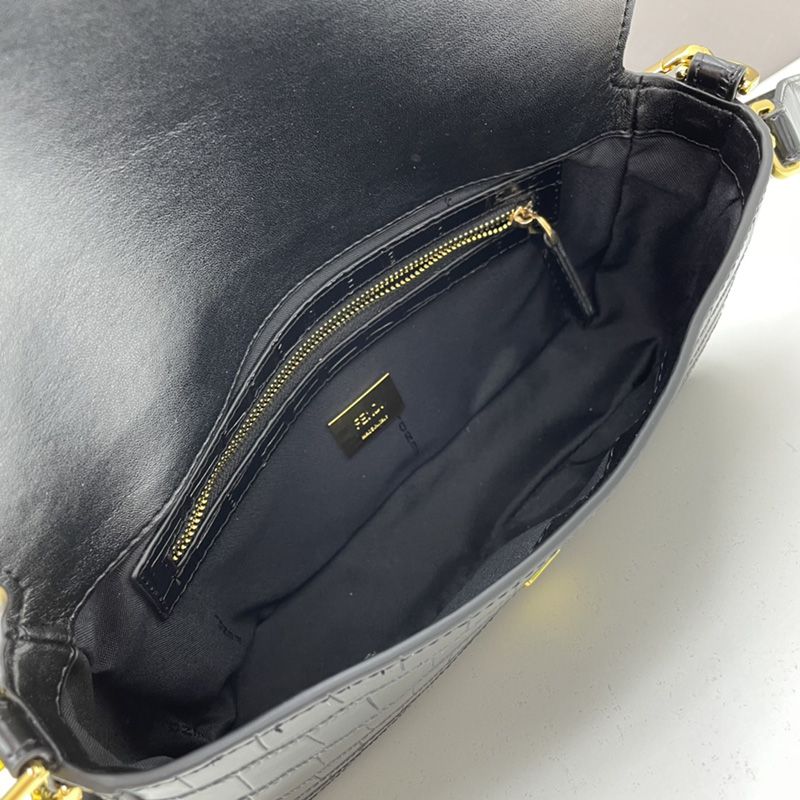 Affordable Fendi Medium Baguette Bag In Crocodile Leather Black