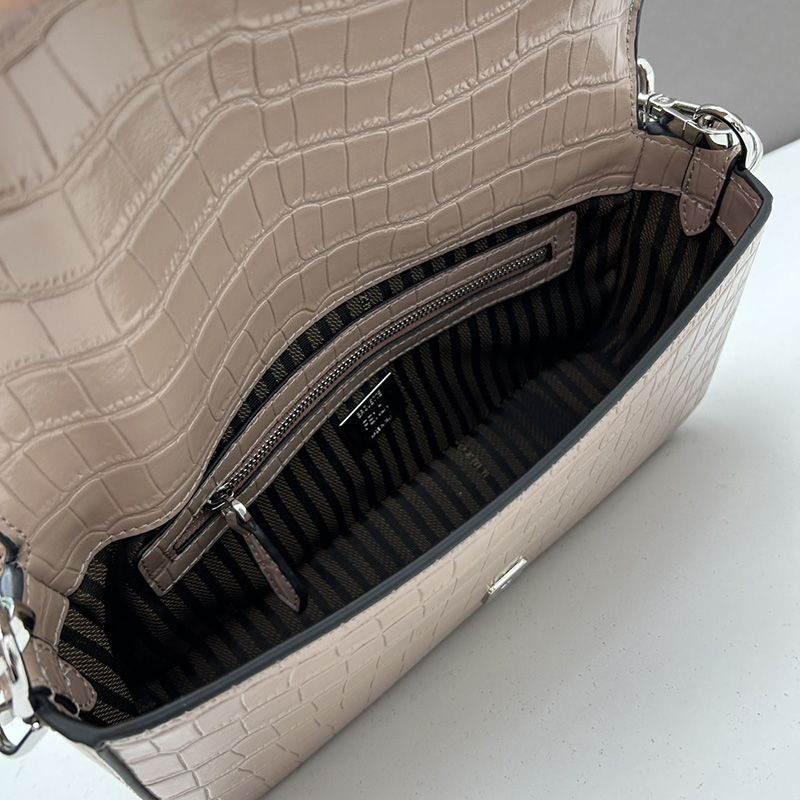 Affordable Fendi Medium Baguette Re-Edition Bag In Crocodile Leather Apricot