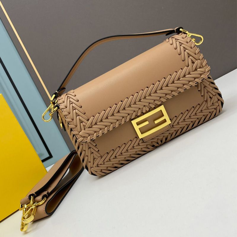 HOT Fendi Medium Baguette Bag In Stitching Leather Apricot