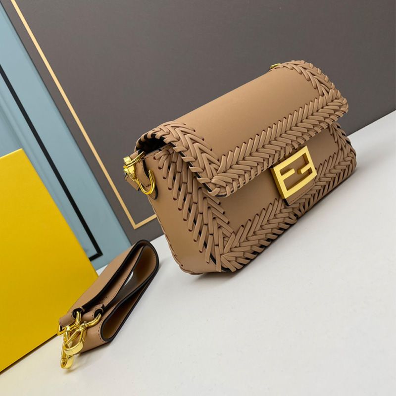 HOT Fendi Medium Baguette Bag In Stitching Leather Apricot