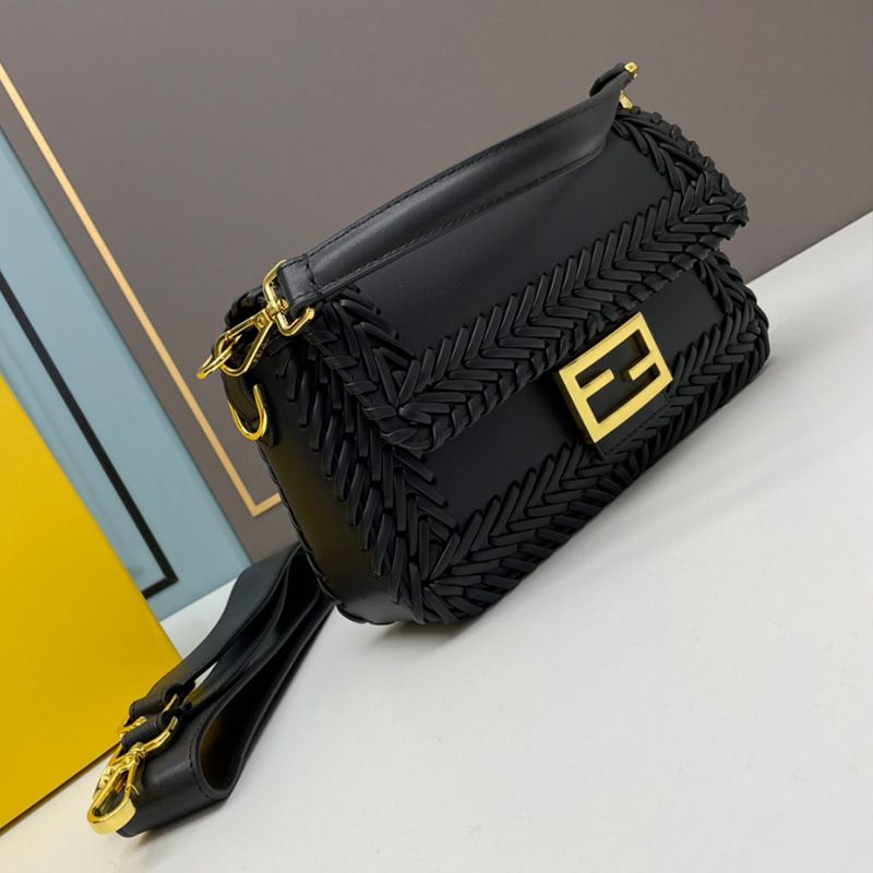 Affordable Fendi Medium Baguette Bag In Stitching Leather Black