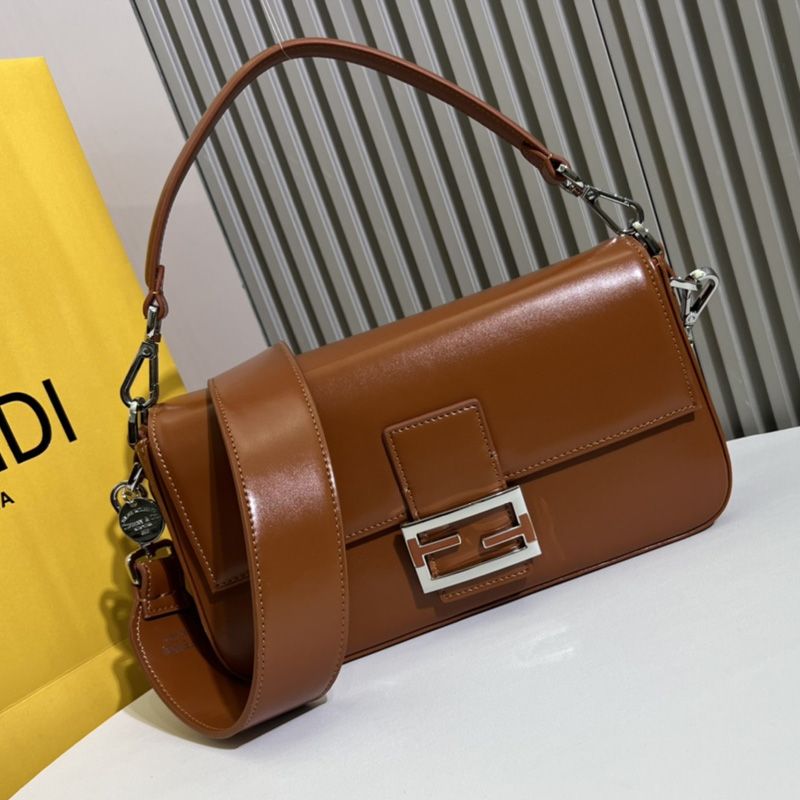 HOT Fendi Medium Baguette Bag In Tiffany Smooth Leather Brown