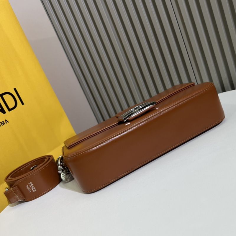 HOT Fendi Medium Baguette Bag In Tiffany Smooth Leather Brown