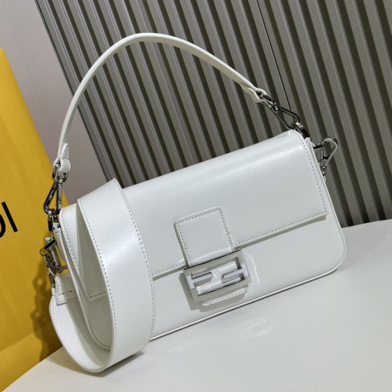 HOT Fendi Medium Baguette Bag In Tiffany Smooth Leather White