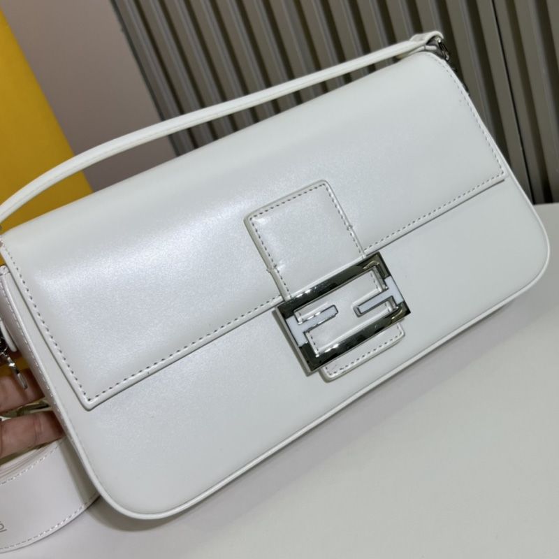 HOT Fendi Medium Baguette Bag In Tiffany Smooth Leather White