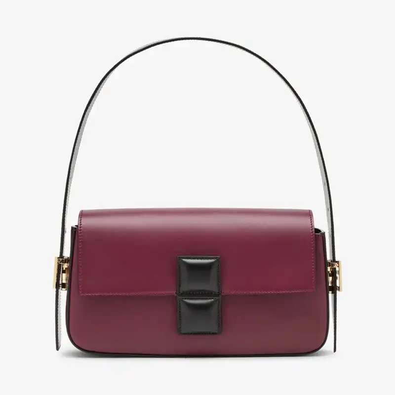 What Makes Affordable Fendi Medium Baguette Twist Bag In Nappa Leather Burgundy HOT SALE a Must-Have Product in 2024