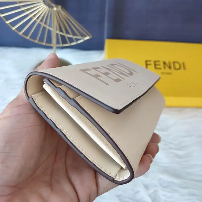 Affordable Fendi Continental Wallet In ROMA Logo Calf Leather White