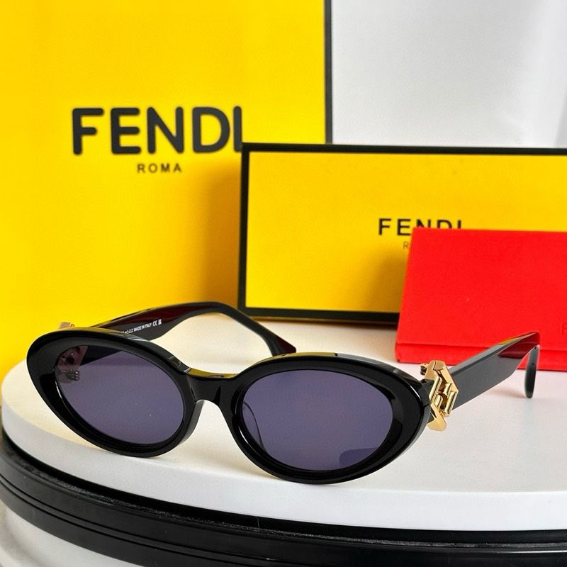 Affordable Fendi FE40150 FF Diamonds Acetate Sunglasses